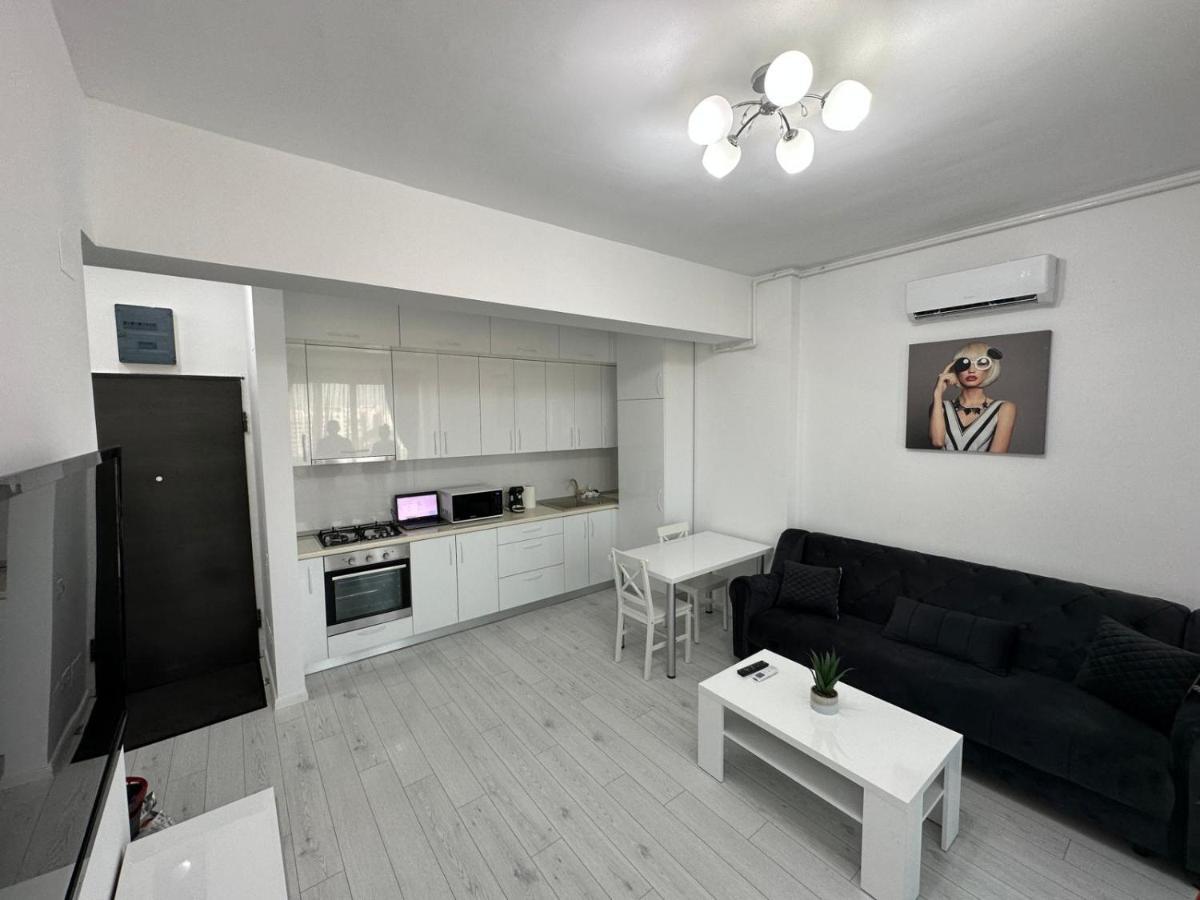 Giulia'S Home Bukarest Kültér fotó